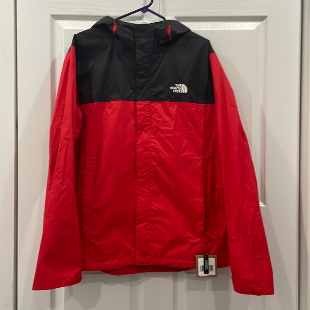 NWT. Red/Black The North Face Windbreaker. Men’s Large